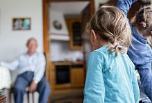 Die Hygieneregeln stets strikt einhalten - Foto: Karolin Kr&auml;mer/dpa-tmn