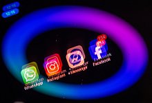 Apps auf einem Smartphone - Jens Büttner/dpa