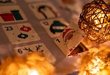 Adventskalender - Monika Skolimowska/dpa/dpa-tmn