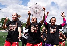 Bayer Leverkusen - Bayern M&uuml;nchen - Marius Becker/dpa