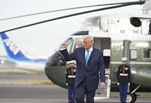 US-Präsident Trump in Japan - Mark Schiefelbein/AP/dpa