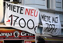 Protest gegen Mietensteigerung in Berlin - Foto: Ralf Hirschberger/dpa