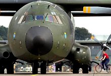 Neue Infrastruktur für den A-400 - Foto: Tyler Larkin