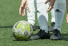 Fu&szlig;ball - Symbolbild: Egon Penner