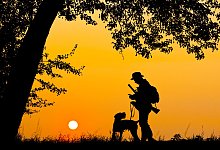 J&auml;ger - Symbolbild dpa