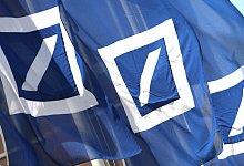 Deutsche Bank - Foto: Arne Dedert/dpa