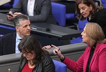 Frei und Bas im Bundestag - Michael Kappeler/dpa