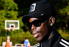Basketballstar Dennis Schröder - Julian Stratenschulte/dpa