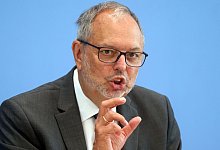 Bundeswahlleiter Thiel - Foto: Wolfgang Kumm/dpa