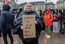 Demonstration nach «Stadtbild»-Aussagen - Hamburg - Markus Scholz/dpa