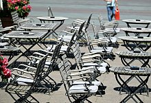 Leere Caf&eacute;terrasse - Federico Gambarini/dpa