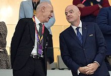 Neuendorf und Infantino - Martin Meissner/AP/dpa