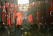 Die Einkaufsstra&szlig;e Istiklal in Istanbul - Ibrahim Oner/Zuma Press/dpa