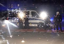 Angriffe auf Einsatzkr&auml;fte - Julius-Christian Schreiner/TNN/dpa