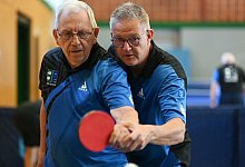 PingPongParkinson beim SV Warsingsfehn - Lars Penning/dpa