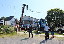 Bahn&uuml;bergang Eichenallee - Karolina Schmidt