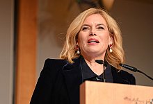 Preisverleihung des «HeldinnenAwards» 2025 - Elisa Schu/dpa