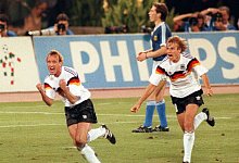 Andreas Brehme und J&uuml;rgen Klinsmann - Frank Kleefeldt/dpa