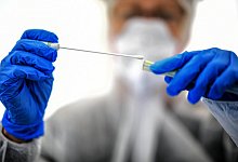 Krankenhausgesellschaft zu Coronatests - Britta Pedersen/dpa-Zentralbild/dpa