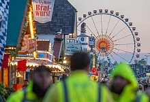 Oktoberfest öffnet nach Bombendrohung - Armin Weigel/dpa