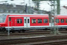 S-Bahn in Nordrhein-Westfalen - Federico Gambarini/dpa