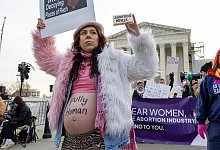 Protest vor dem Supreme Court - Amanda Andrade-Rhoades/AP/dpa