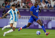 Paris 2024 - Fußball - Rebecca Blackwell/AP