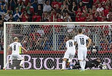 Schweiz - Italien - Foto: Jean-Christophe Bott/KEYSTONE/dpa