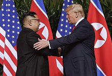 Trump und Kim Jong Un - Foto: Evan Vucci/AP/dpa