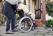 Pflege - Foto: Mascha Brichta/dpa-tmn/dpa