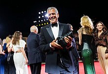 Internationale Filmfestspiele Venedig - &laquo;Jay Kelly&raquo; - Scott A Garfitt/Invision/AP/dpa