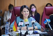 Annalena Baerbock besucht Nigeria - Annette Riedl/dpa