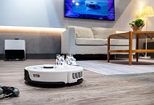 Ein Saugroboter - Zacharie Scheurer/dpa-tmn