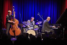 pressebild-trio - Bildrechte: Frank Muschalle