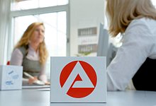 Arbeitsvermittlung in der Agentur für Arbeit - Markus Scholz/dpa-tmn
