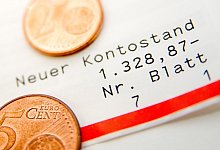 Probleme bei Kreditstundungen - Foto: Mascha Brichta/dpa