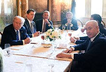 Ex-US-Pr&auml;sident Trump empf&auml;ngt Israels Regierungschef Netanjahu - Alex Brandon/AP/dpa