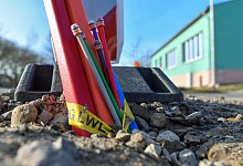 Rohre f&uuml;r Glasfaserkabel - Foto: Patrick Pleul/dpa-Zentralbild/dpa