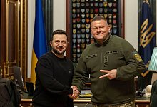 Selenskyj und Saluschnyj - Uncredited/Ukrainian Presidential Press Office/AP/dpa