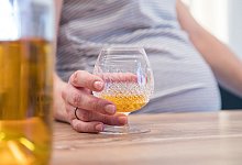 Alkohol in Schwangerschaft - Foto: Christin Klose/dpa-tmn