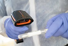 Mobile Corona-Teststation - Foto: Sebastian Gollnow/dpa