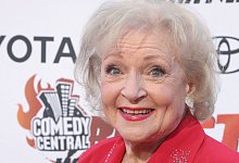 Betty White - Foto: Rene Macura/AP/dpa