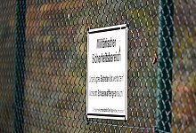 Zaun der Luftwaffen-Kaserne in K&ouml;ln-Wahn - Roberto Pfeil/dpa