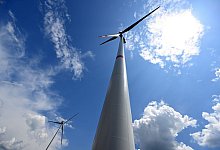 Windräder in NRW - Federico Gambarini/dpa