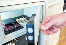 Tresore im Test - Foto: Christin Klose/dpa-tmn