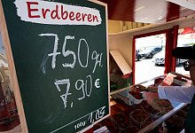 Erdbeerpreise steigen - Philip Dulian/dpa