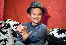 Junger Musiker Mika Mai - Foto: Sina Schuldt/dpa