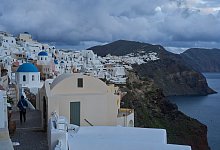 Santorini - Petros Giannakouris/AP/dpa