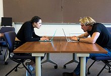 Experimente zur Körperhaltung - Foto: San Francisco State University