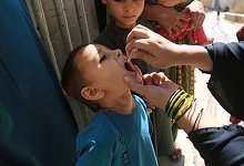 Eine Impfkampagne gegen Polio in Afghanistan - Saifurahman Safi/Xinhua/dpa